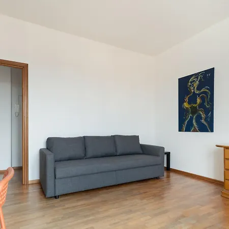 Guesthost - Comfy Balcony Flat Affori Mm3 Milan