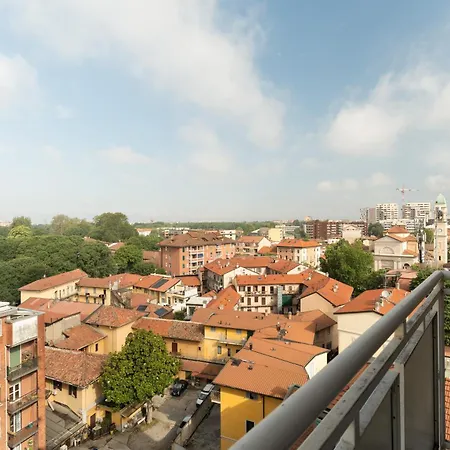 Guesthost - Comfy Balcony Flat Affori Mm3 Milan